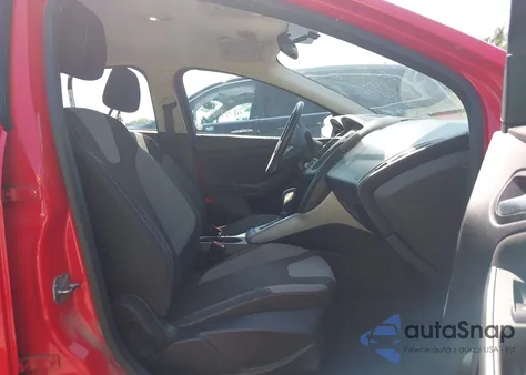 2012 Ford Focus Se from USA, damaged, VIN 1FAHP3K28CL124752